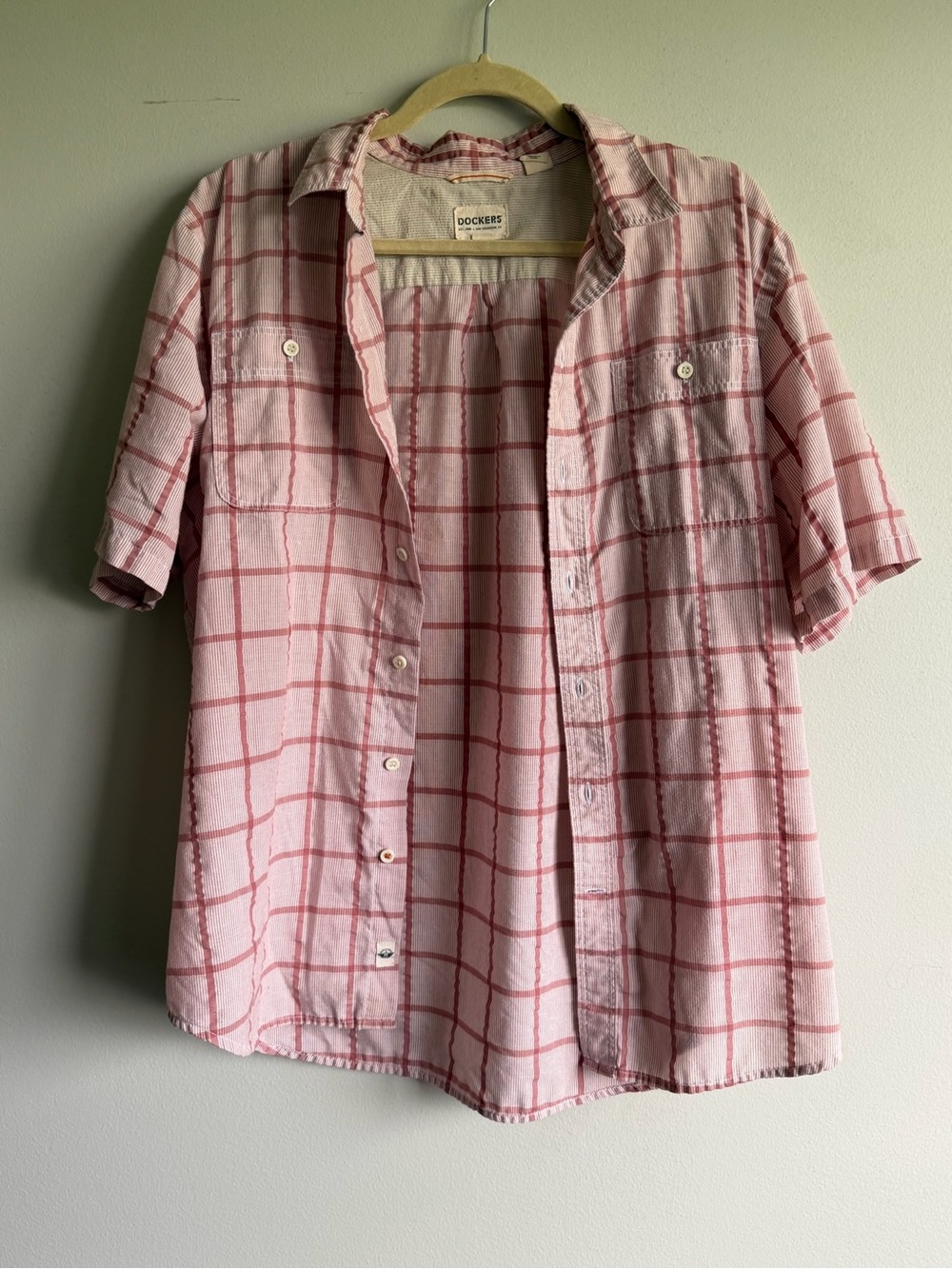 Dockers Men’s Short-Sleeve Pink Windowpane Button-Down Shirt
